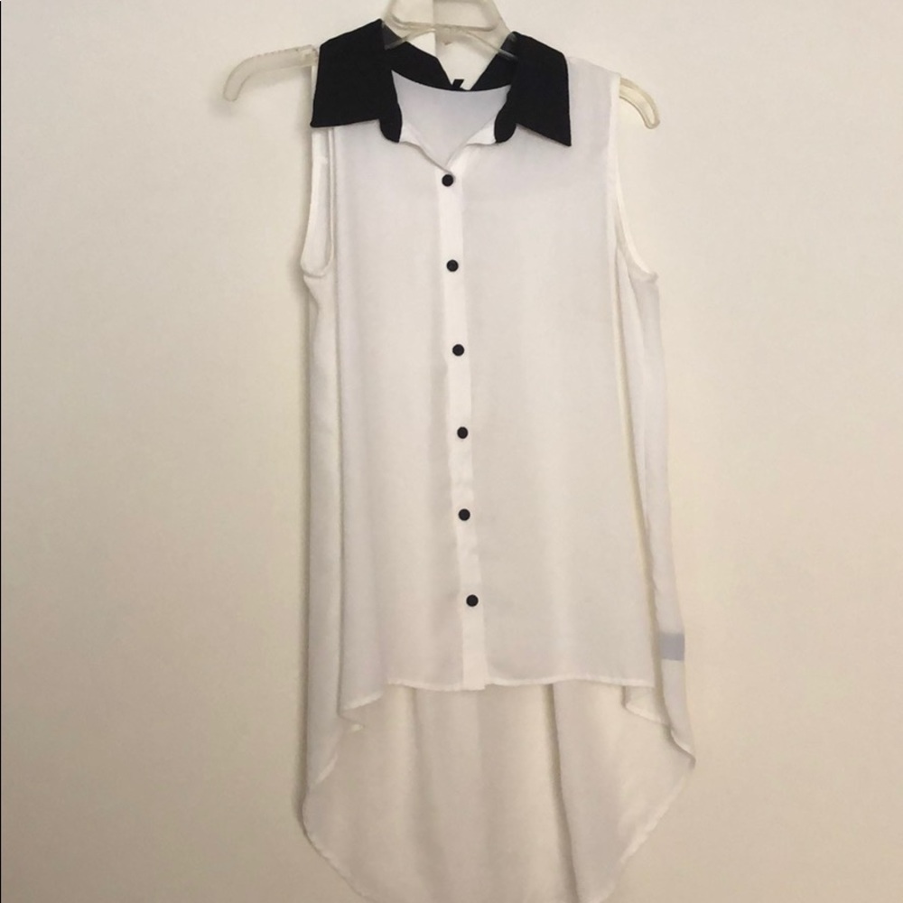 Sheer tank top with collar